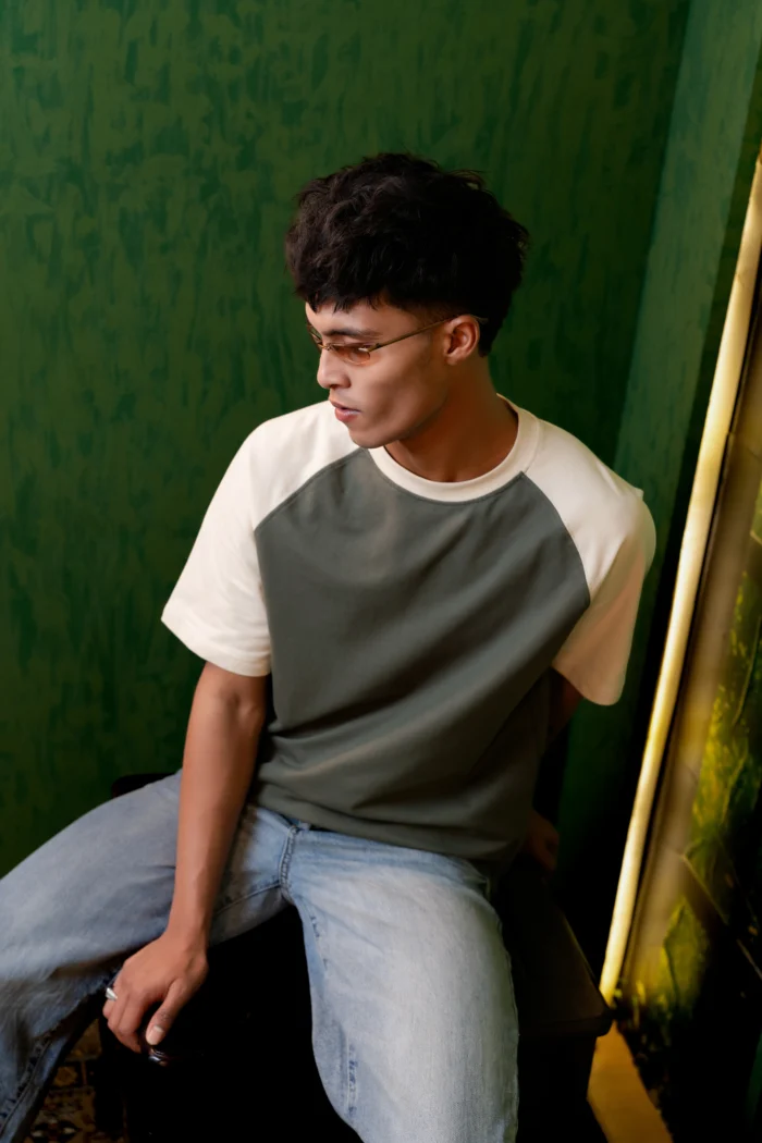 Drop Shoulder Raglan T-Shirt – Green & Beige - Image 4